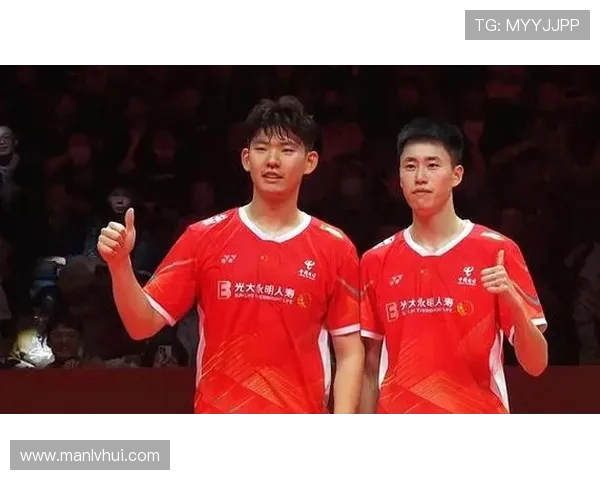 赛后分析:北京羽毛球队与上海羽毛球队的耐力较量与战术对决 赛后分析:北京羽毛球队与上海羽毛球队的耐力较量与战术对决