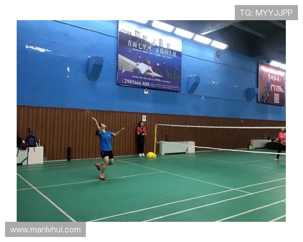 武汉羽毛球队与上海羽毛球队赛后复盘分析灵活性对比与战术调整探讨